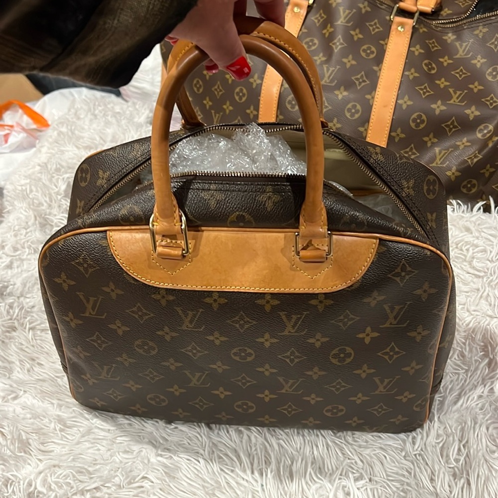 Louis Vuitton Deauville Bowling Mono Bag